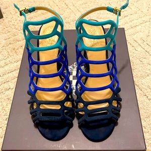 Vince Camuto Jarious size 9W turqs and Caicos suede